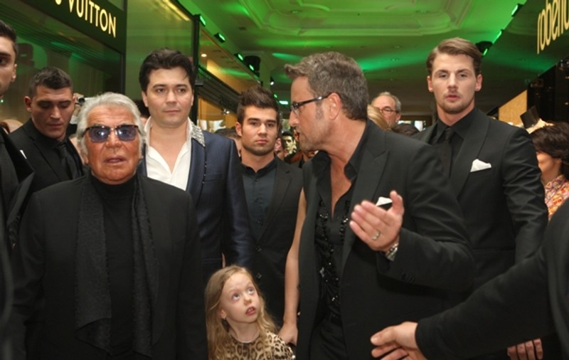 CĂTĂLIN BOTEZATU, GARDA de CORP a lui ROBERTO CAVALLI!