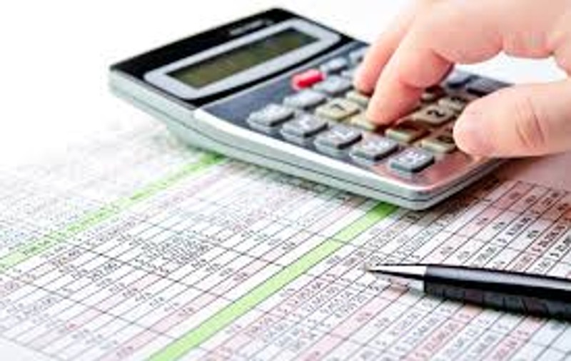 Reducerea CAS ar putea duce la scăderi de salarii, avertizează ministrul Muncii