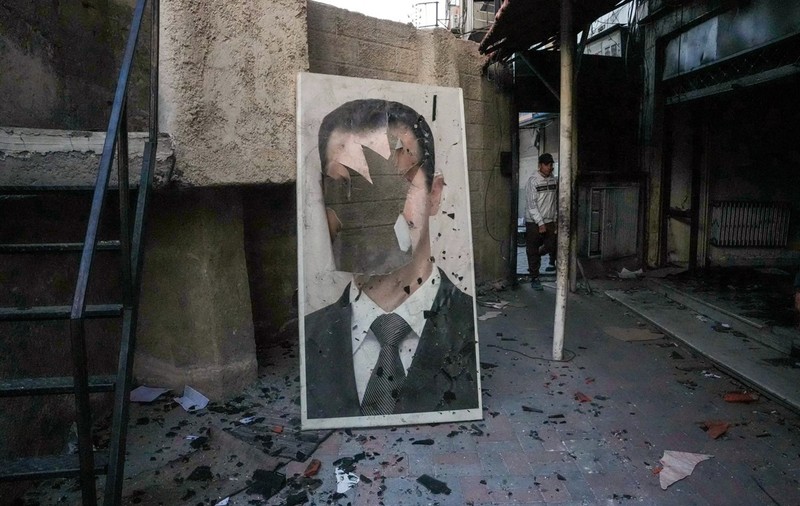 Peste 500.000 de sirieni au fost uciși de către regimul lui Bashar al-Assad, în cei 14 ani de război civil