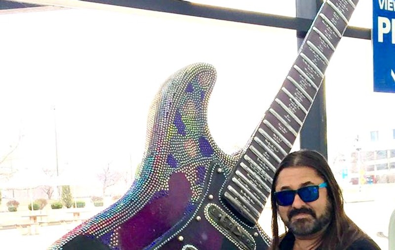 Un solist român în culmea fericirii!  A intrat în cea mai importantă galerie a muzicii - Rock and Roll Hall of Fame!