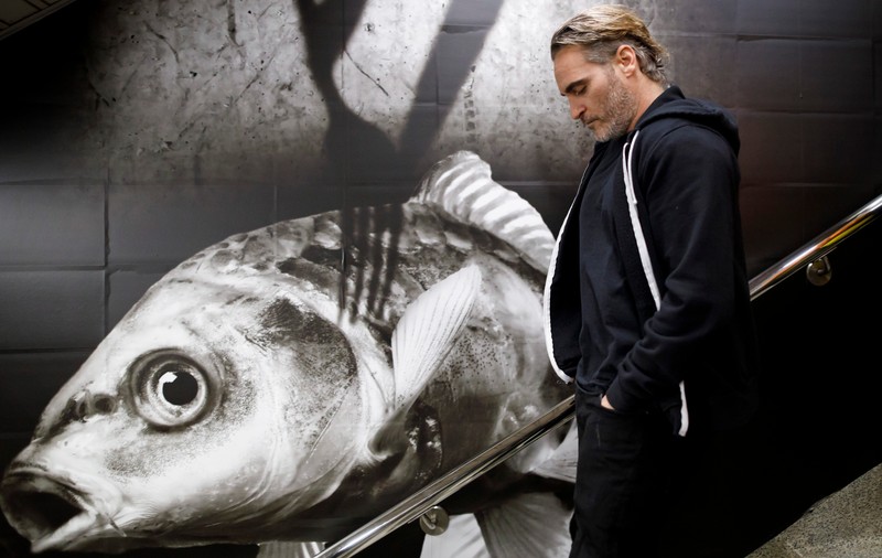 Drama din familia lui Joaquin Phoenix: fratele lui a murit la vârsta de 23 de ani