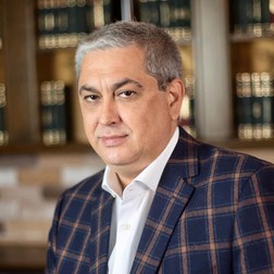 Radu Cosmin Bădiță, director general în cadrul ANRE | Foto: Facebook