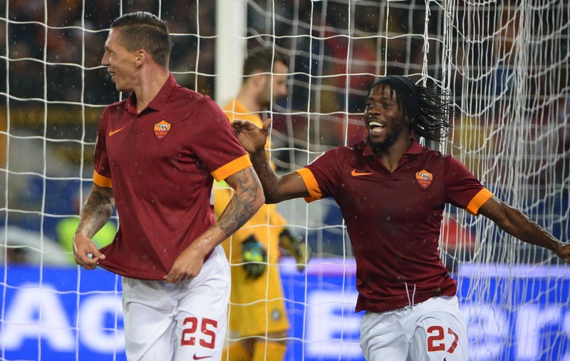 VIDEO / Roma - Inter 4-2. Capitolinii rămân la 3 puncte în spatele campioanei