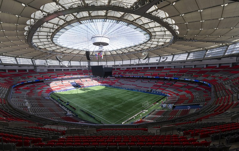 Cum te scanează americanii la intrarea pe stadion fără să te atingă