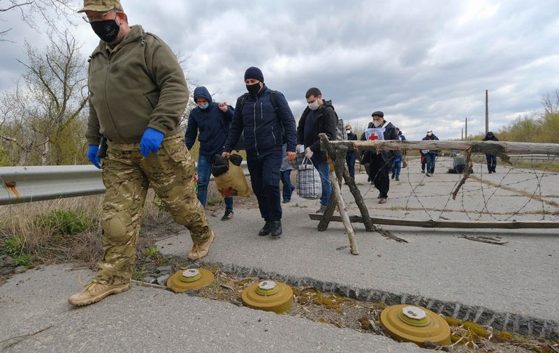 Ucraina și Rusia au făcut schimb de prizonieri. Au fost repatriați militari, dar și marinari civili