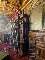Curatenie Palatul Peles