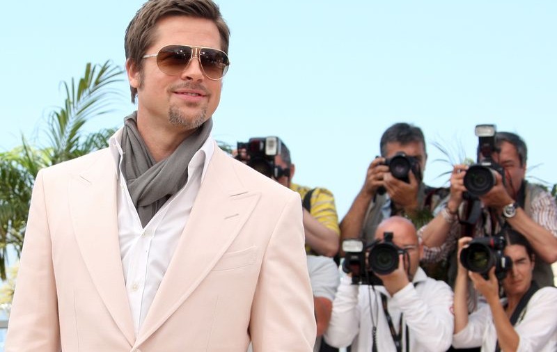 Brad Pitt, tatăl pe care femeile vor să-l vadă în chiloţi