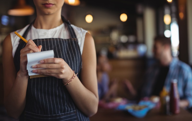 6 motive pentru care să alegi un job sezonier