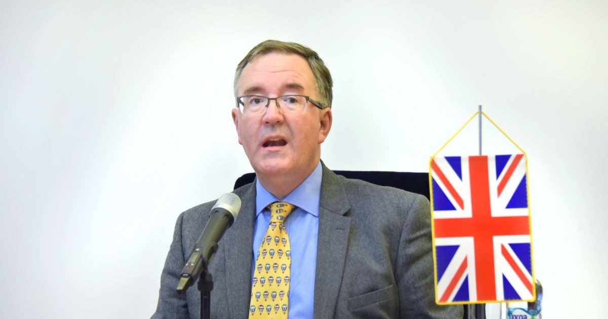 Ambasadorul Marii Britanii la București dă asigurări românilor din UK FOTO: Hepta