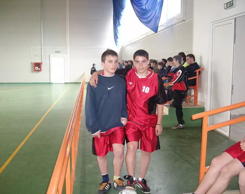 Povestea lui Nicolae Stanciu, eroul României din meciul cu Ucraina. A fost „Mister Boboc”, mama l-a dus la fotbal, la 16 ani era să-și piardă piciorul. „Nicu vorbește cu mingea”