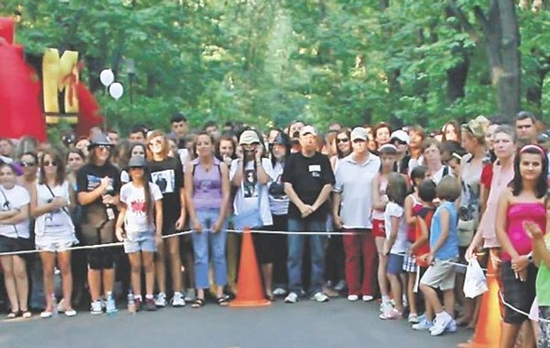 Aleea "Michael Jackson", în Parcul Herăstrău