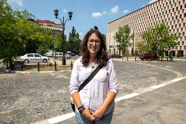 Joanna este din SUA și ar vrea să se mute în România