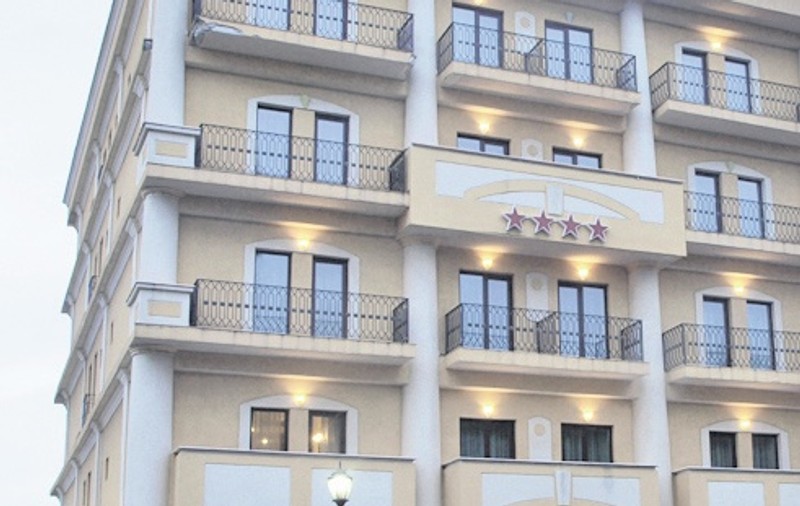 «Colonade», raiul nunţilor luxoase