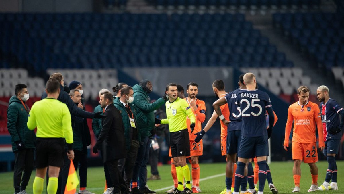 VIDEO Scandal fără precedent în Liga Campionilor generat de arbitrul român Sebastian Colțescu. UEFA a deschis o anchetă. Reacții MTS, FRF și din presa turcă. Ce spune CNCD