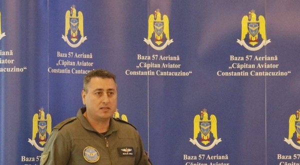 Generalul de flotilă aeriană Nicolae Crețu vorbește în cadrul Conferinței Internaționale „Black Sea and Balkans Security Forum”, 24 mai 2025