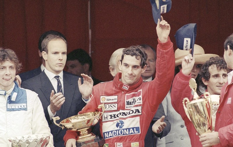30 de ani de la moartea lui Ayrton Senna. Triplul campion mondial de Formula 1 a murit pe circuit la 34 de ani