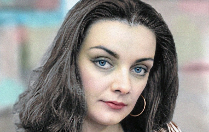 Povestea fabuloasă a lui Carmen Tănase la debutul în teatru. A urcat pe scenă cu fața umflată, dar a dat lovitura. „Numai la emoții nu mă gândeam”