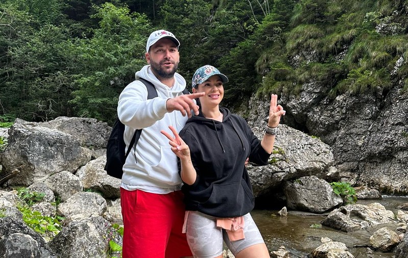Deea Maxer, surprinsă de fiul ei, Andreas. Ce i-a spus în timpul unei vacanțe petrecute alături de iubitul ei. „Nu-ți poartă pică”