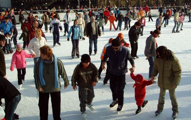 Se inaugurează patinoarul "Ice Age 4", în Parcul Kiseleff 
