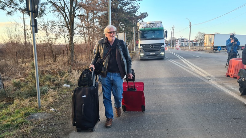 Brian Kemple e din Illinois, SUA, și abia azi a plecat din Ucraina