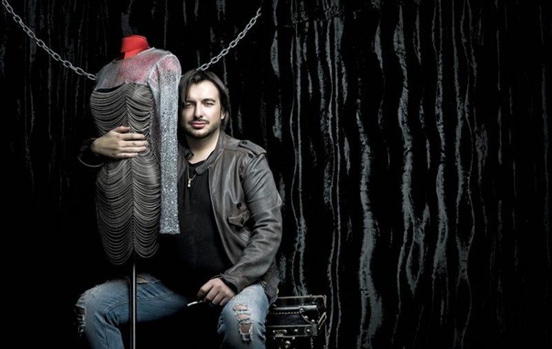 Răzvan Ciobanu și-a schimbat look-ul. "Mă simt de parcă m-aș fi tuns la frizerul Andreei Marin!"