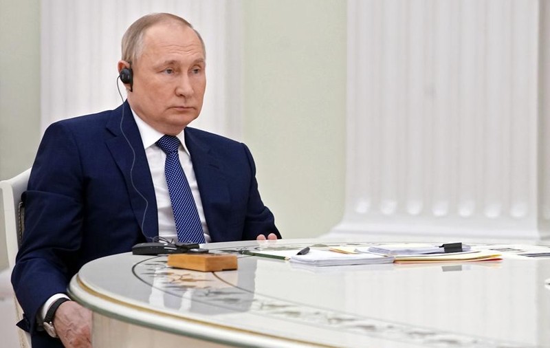 Putin și-a anunțat revendicările pentru încetarea invaziei din Ucraina, într-o discuție cu Macron