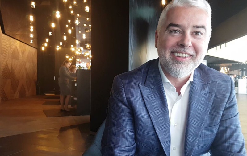VIDEO | Un român conduce cele mai luxoase hoteluri din Polonia. Din parcare, la biroul de director