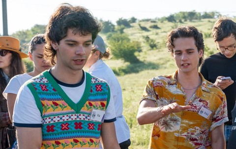 Frații Bogdan Iancu și Ștefan Iancu în filmul românesc „Teambuilding 2” | sursa foto: Roman Canțîr / Vlad Grăjdan
