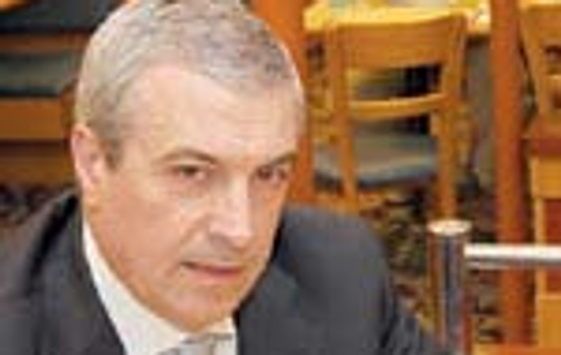 Tariceanu promite pensii majorate chiar de Paste