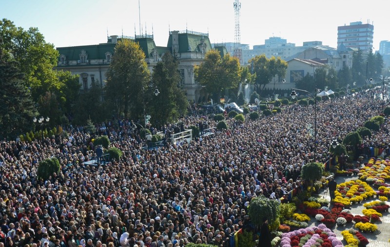 manifestari-parascheva (6)
