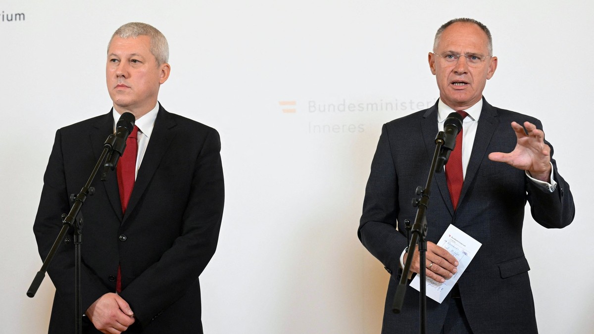 Cătălin Predoiu și Gerhard Karner, conferință de presă comună, în 23 august 2023 Foto Profimedia