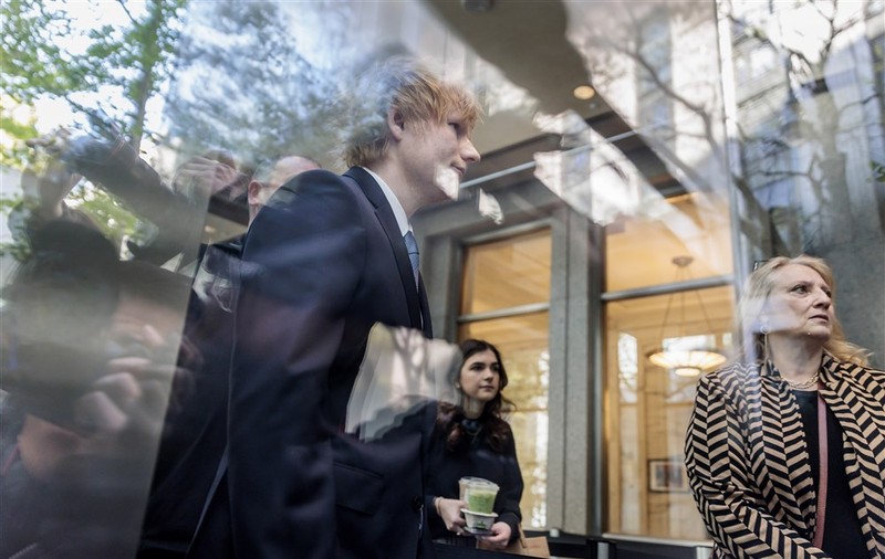 Ed Sheeran a cântat la chitară în sala de judecată pentru a demonstra că nu a plagiat melodia lui Marvin Gaye