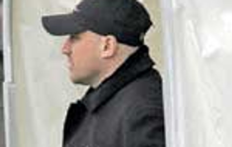 Alin Simota: 'Sa joace Constantin cu arbitrii lui!'
