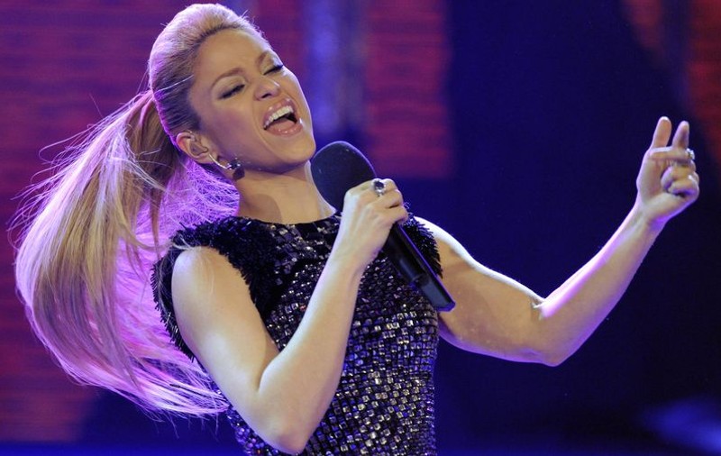 Shakira merge de 9 ani la terapeut