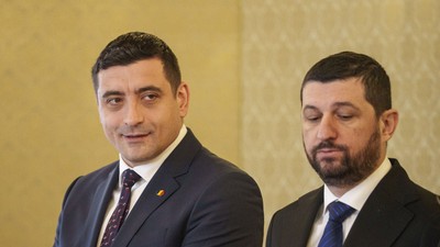 Presedintele Aliantei pentru Unirea Romanilor (AUR), George Simion, alaturi de prim-vicepresedintele AUR, Marius Lulea