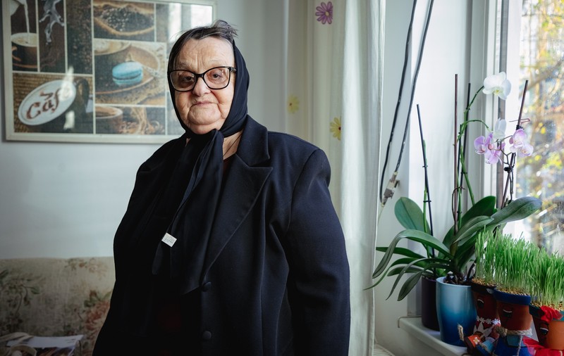 REPORTAJ Pensionara care n-a mai sărbătorit Crăciunul de 35 de ani. „Nu știu ce e ăla brad, în suflet a fost negru”