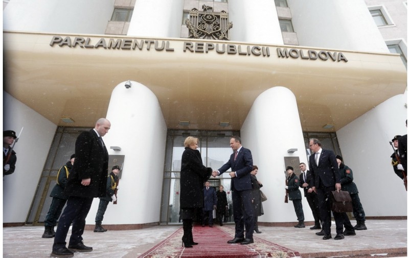 VIDEO/ UPDATE. Premierul Viorica Dăncilă, în vizită oficială la Chișinău: Ședință comună a celor două guverne, în perioada următoare