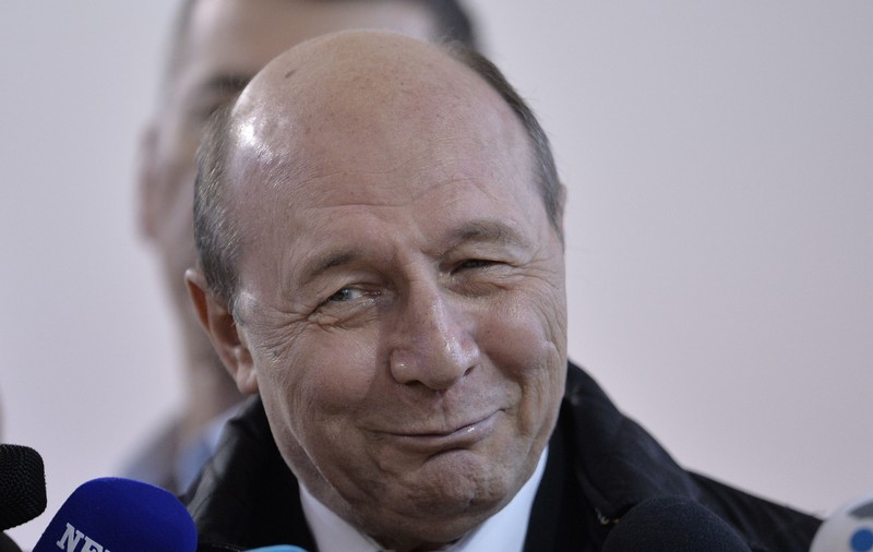 Traian Băsescu a încălcat regulile CNA din ziua votului şi a pronunţat în direct numele partidului