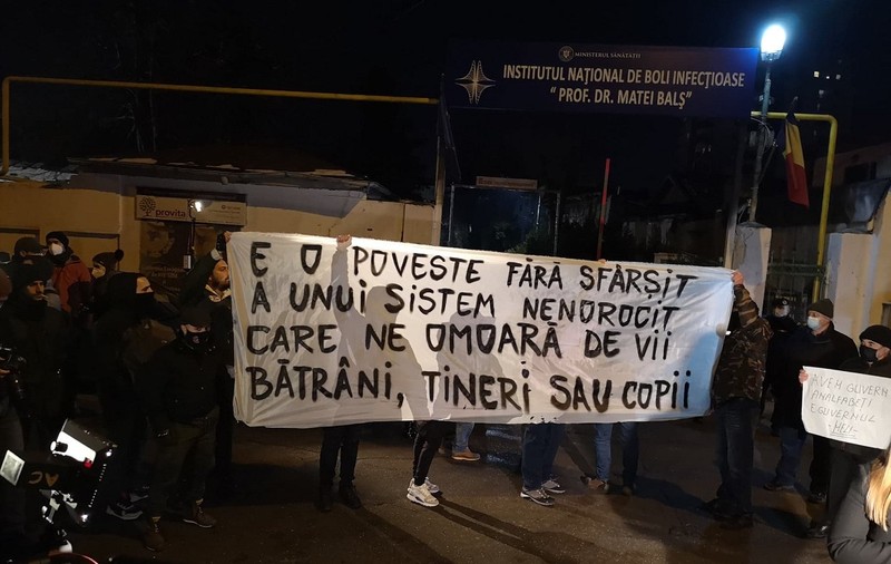 VIDEO | Protest în fața Spitalului Matei Balș. ”Opriți măcelul din sănătate”