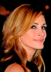 Julia Roberts a fost desemnată cea mai frumoasă femeie din lume