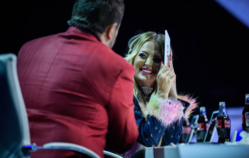 Gafa făcută de Delia la „X Factor”. „Îmi vine să intru în pământ de rușine!”