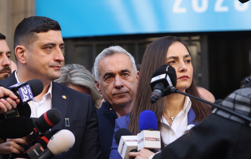 George Simion și Anamaria Gavrilă își depun candidaturile la alegerile prezidențiale, din partea suveraniștilor: „Unul dintre noi se va retrage”