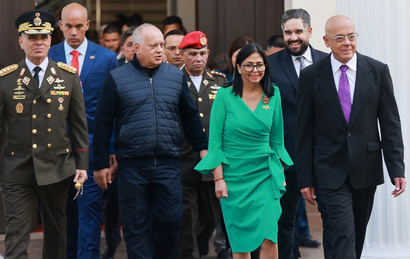 Donald Trump mizează pe Delcy Rodriguez și i-a trasat trei sarcini pentru a nu avea soarta lui Nicolas Maduro. Motivul pentru care nu ia în calcul deocamdată opoziția venezueleană