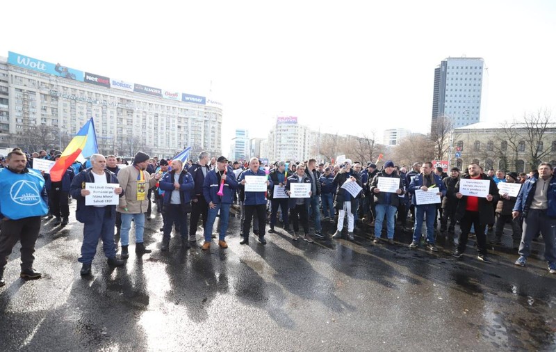Minerii şi energeticienii protestează în Piaţa Victoriei față de măsurile luate de Guvern. Care sunt nemulțumirile lor