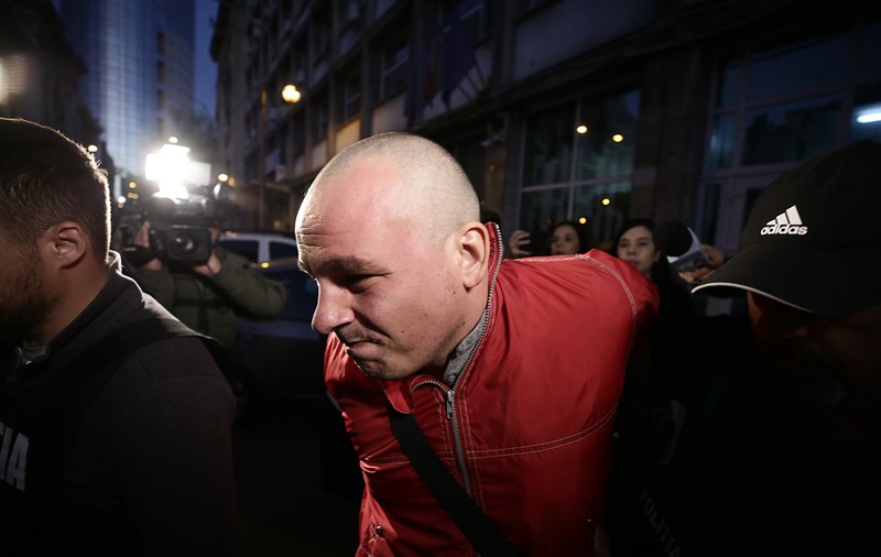 Noi detalii în cazul bărbatului care și-a incendiat mătușa în scara de bloc, în București, oferite de procurori. Și-a premeditat fapta
