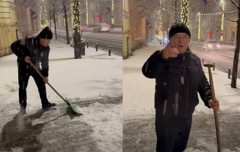 Emil Boc a curățat zăpada din fața Primăriei Cluj-Napoca: ce le-a cerut locuitorilor