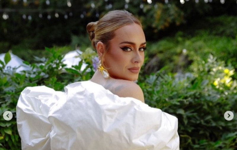 Adele revine în muzică după o pauză de 6 ani. A dezvăluit numele și un fragment din noua sa piesă