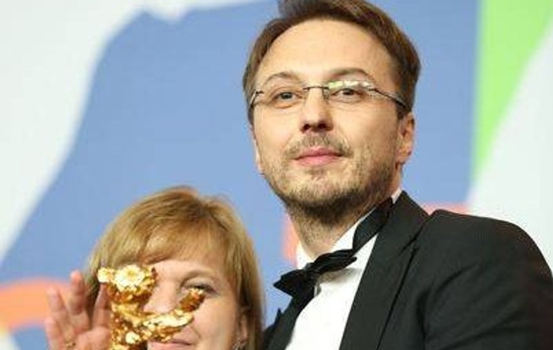 Regizorul Călin-Peter Netzer, decorat de preşedintele Traian Băsescu