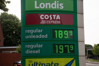 Prețul benzinei scapă din nou de sub control. Windsor, Berkshire, Marea Britanie - 17 iunie 2022. Foto: Profimedia