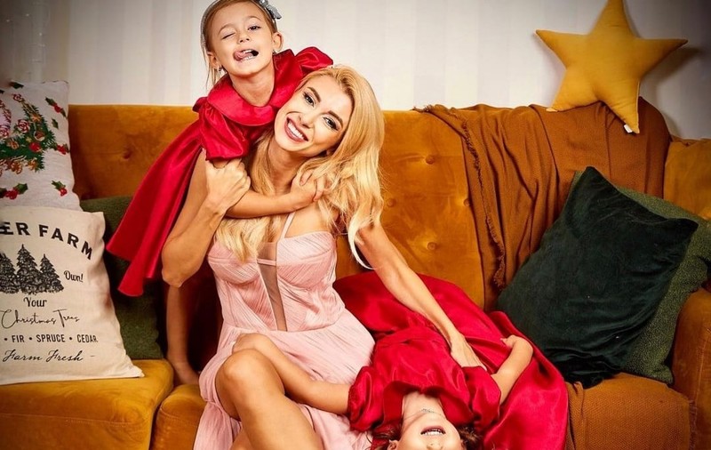 Andreea Bălan, lecții de parenting: „Iubirea de sine este de la mamă, iubirea de partener este de la tată”